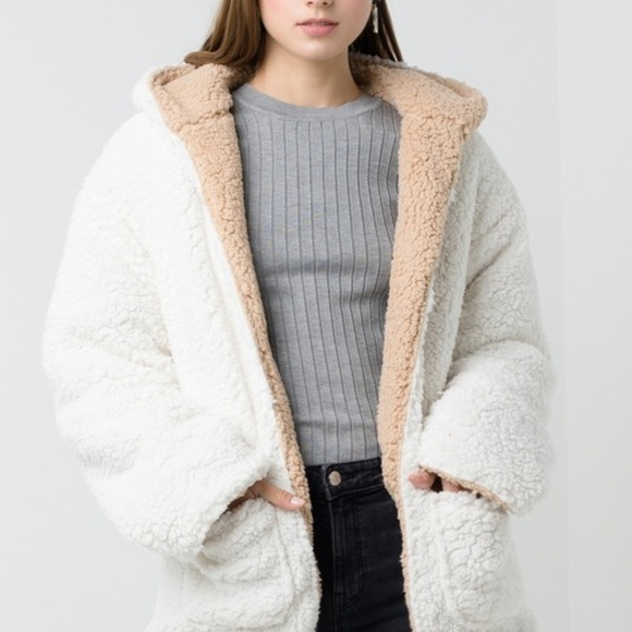 🆕 Ivory Cream Reversible Hooded Teddy Jacket - Picture 4 of 8